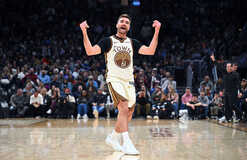 НБА: Голден Стэйт вырывает победу у Кливленда, Бруклин громит Новый Орлеан НБА: Голден Стэйт вырывает победу у Кливленда, Бруклин громит Новый Орлеан