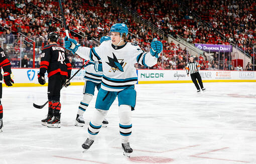 НХЛ: Колорадо Эвеланш победил Филадельфию, Даллас обыграл Питтсбург Пингвинз НХЛ: Колорадо Эвеланш победил Филадельфию, Даллас обыграл Питтсбург Пингвинз