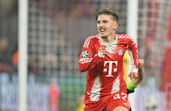 Вундеркинд Баварии переписал историю Лиги чемпионов