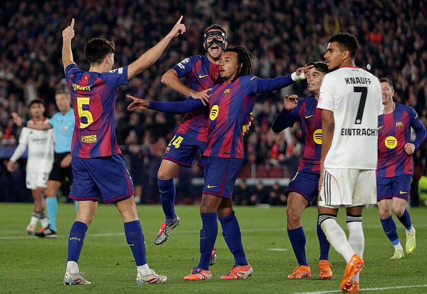 Барселона вирвала перемогу над Айнтрахтом