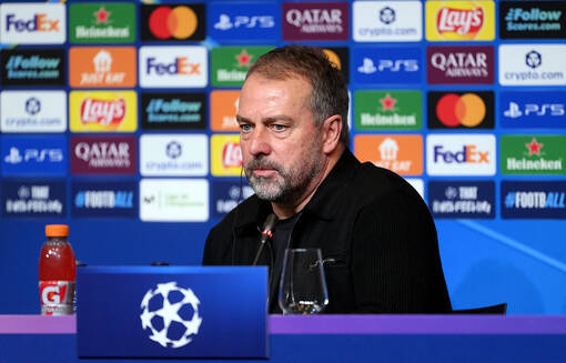 Флик объяснил замену Ямала и подвёл итог победе над Айнтрахтом