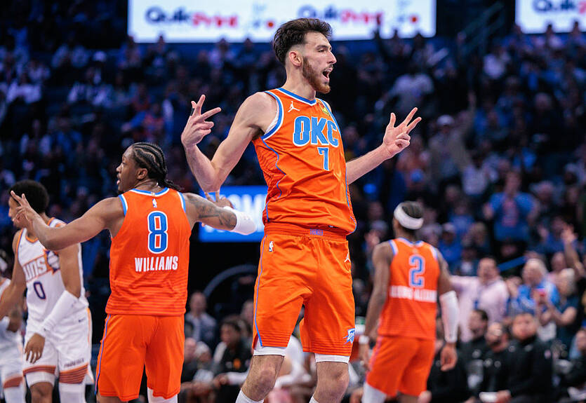 Кубок НБА: Оклахома принизила Фінікс, Лейкерс приймали Сан-Антоніо