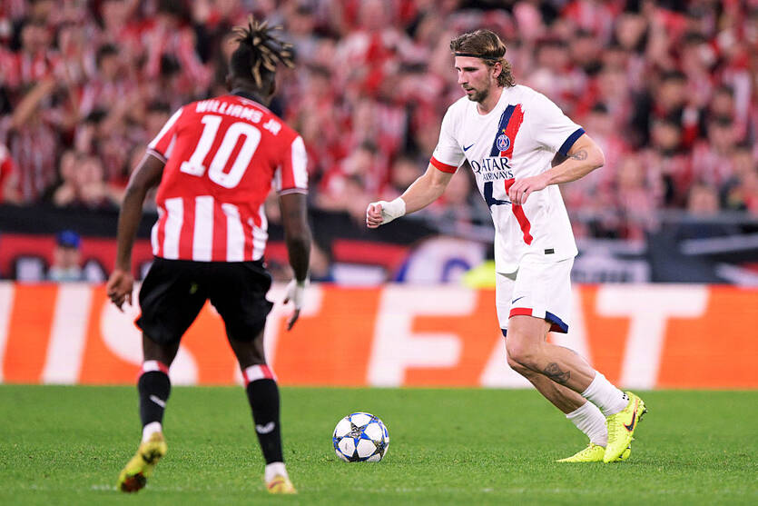 Илья Забарный  / Getty Images