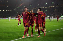 Дубль конкурента Довбика помог Роме разгромить Селтик