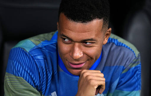 Мбаппе сравнялся в цене с самыми дорогими игроками мира