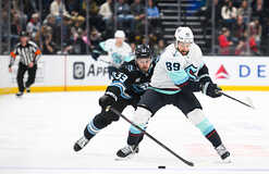 НХЛ: Юта дожала Сиэтл, Сент-Луис обыграл Чикаго НХЛ: Юта дожала Сиэтл, Сент-Луис обыграл Чикаго