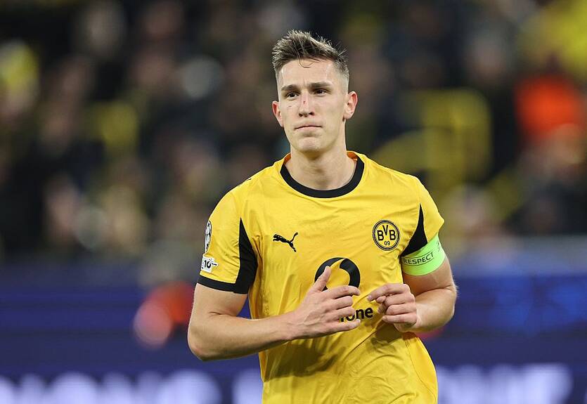 Борусія Д повісила цінник на зірку команди