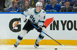 Центрфорвард Юты выбыл минимум на 8 недель Центрфорвард Юты выбыл минимум на 8 недель