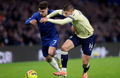 Проигрыш Эвертона не помешал Миколенко получить хорошую оценку