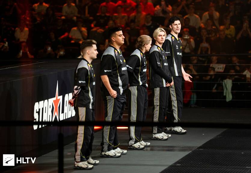 NaVi уступили FaZe в полуфинале StarLadder Budapest Major 2025