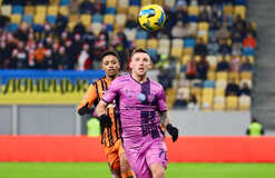 Шахтер легко разгромил Эпицентр