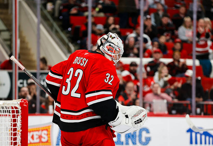 Вратарь Каролины повторил клубный рекорд