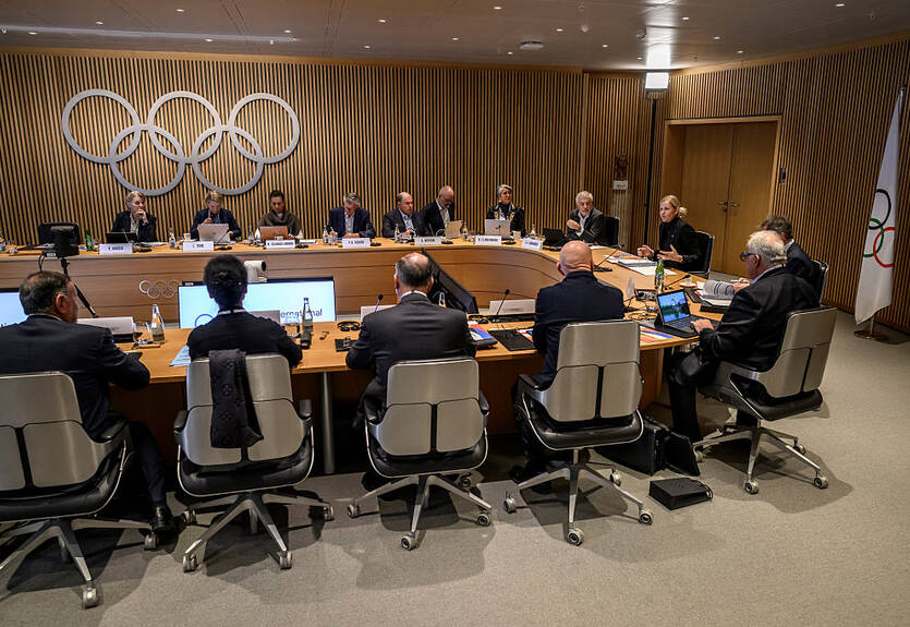 Олександра Олійникова: "російські символи - це символи агресії"