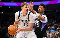 Новичок Флэгг побил рекорд ЛеБрона Новичок Флэгг побил рекорд ЛеБрона