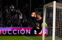 Тер Штеген вернулся на поле спустя полгода