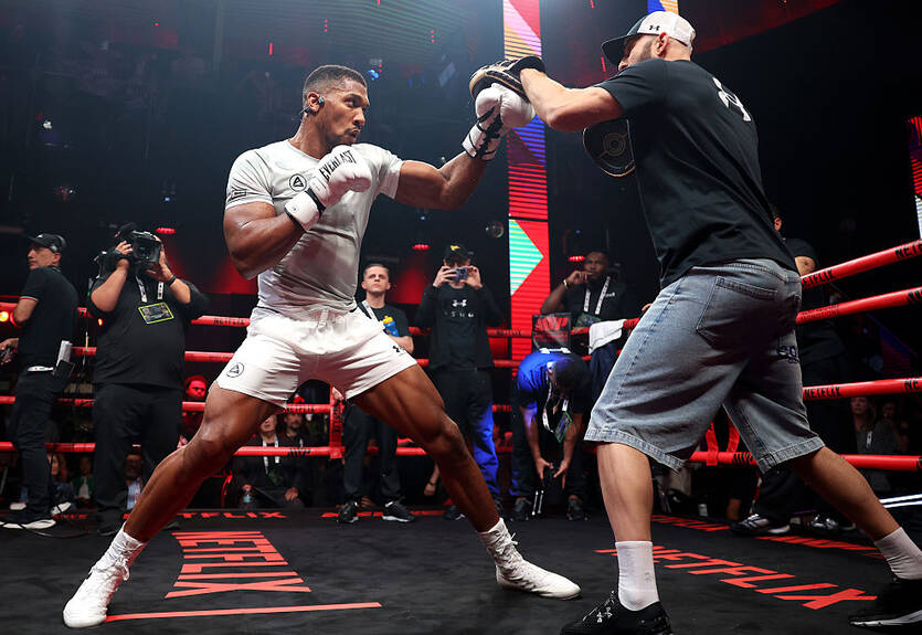 Егор Голуб впервые рассказал о работе с Энтони Джошуа Егор Голуб впервые рассказал о работе с Энтони Джошуа