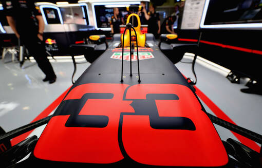 Ред Булл подтвердил. Ферстаппен выбрал новый номер на сезон-2026 Ред Булл подтвердил. Ферстаппен выбрал новый номер на сезон-2026