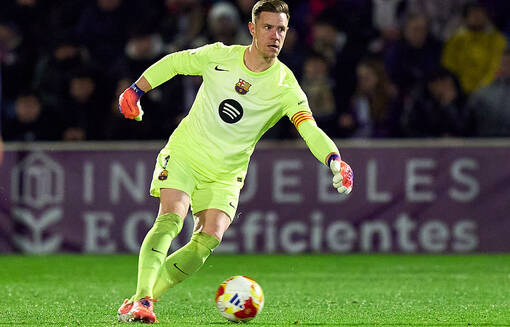 Стало известно, будет ли Тер Штеген терпеть роль второго номера в Барселоне