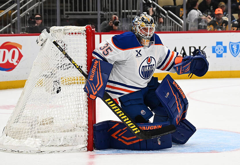 Вратарь Эдмонтона получил травму в игре против Брюинс