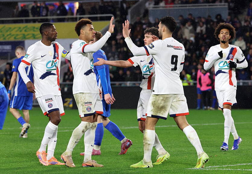 ПСЖ с Забарным разобрался с представителем пятого дивизиона в Кубке Франции