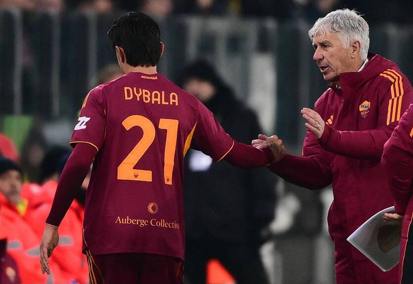 Тренер Ромы собирается провести чистку среди нападающих. Уйдёт ли Довбик?