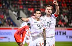 Бавария легко разгромила аутсайдера лиги