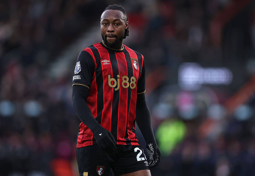 Форвард Борнмута принял решение касательно своего перехода