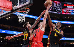 Эпическая дуэль Чикаго и Атланты. Набрали 302 очка