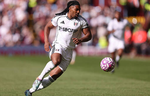 Вест Хэм нацелился на экс-форварда Барселоны