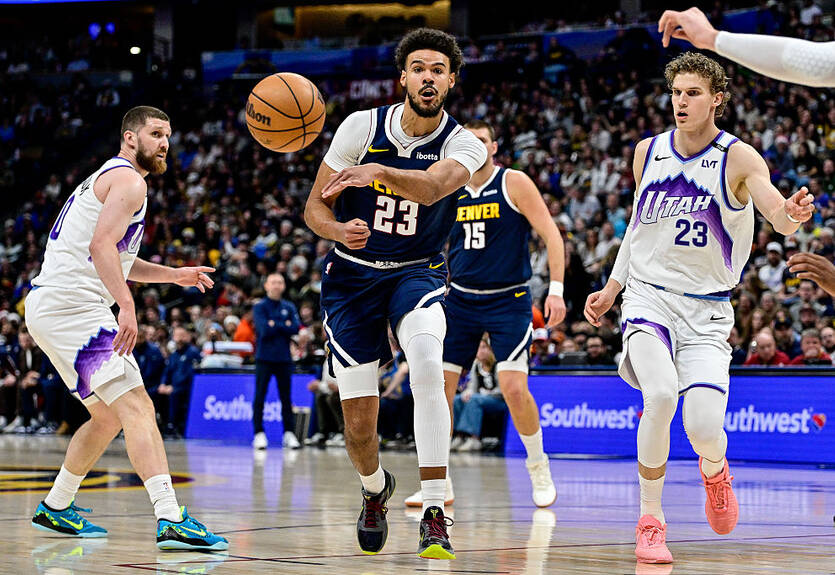 Денверу не до радості. Джонсон травмувався у грі з Меверікс