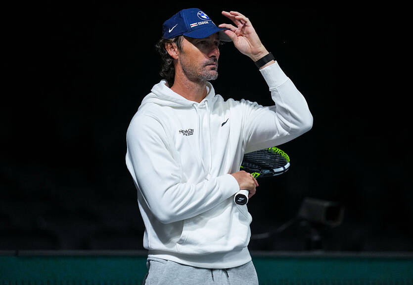 Бывший тренер Алькараса прокомментировал возможную работу с Синнером