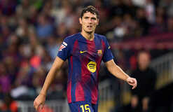 Барселона решила поддержать травмированного новым контрактом