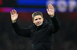 Главный тренер Кристал Пэлас объявил о своем решении остаться в команде или уйти