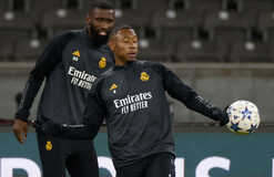 Будущее обороны Реала. Мадрид на грани потери двух лидеров защиты