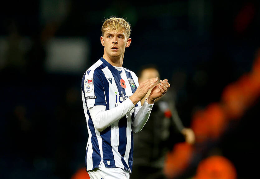 Манчестер Юнайтед готується до відходу Майну