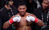 Джошуа хотел бы подраться с Фьюри без промежуточного поединка