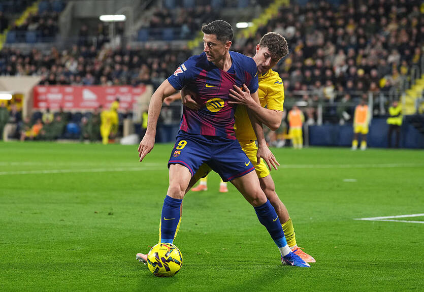 Левандовски прокомментировал слухи о снижении зарплаты