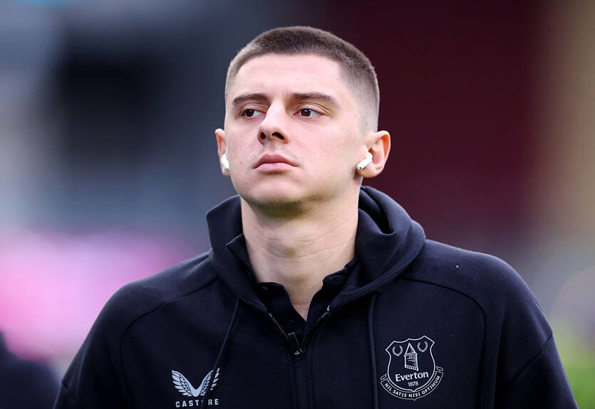 Турецкий клуб проявляет интерес к украинскому защитнику из АПЛ