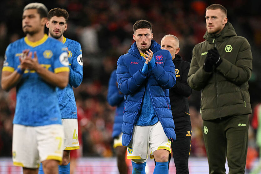  Вулвергемптон