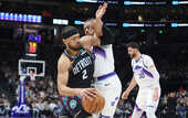 НБА: Юта с Михайлюком победила Сан-Антонио, а Милуоки обыграл Чикаго