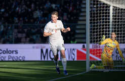 Наполи с дублем Хойлунда одолел Кремонезе