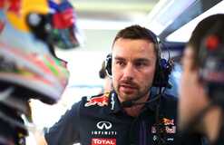 Ферстаппен подстраховался на случай потери гоночного инженера