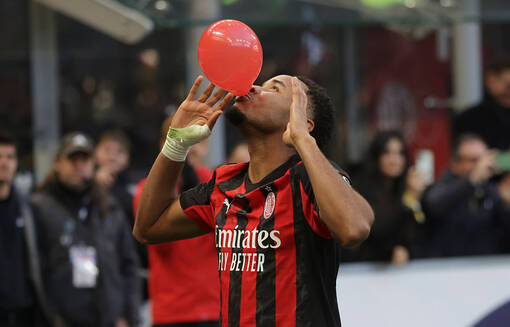 Фенербахче подготовил кругленькую сумму на форварда Милана