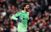 Вратарь Ливерпуля покорил знаковый рубеж в АПЛ