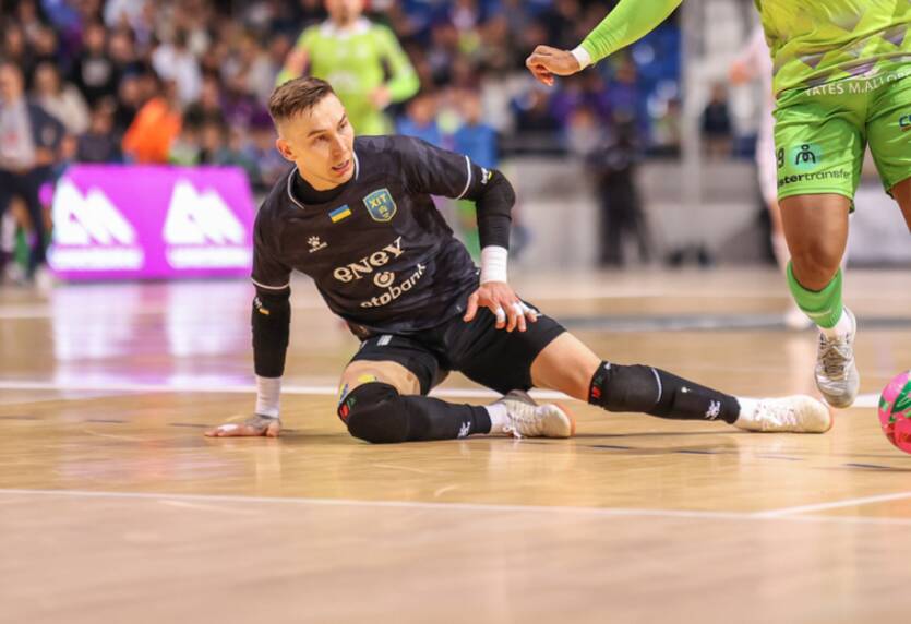 Олександр Сухов / ФК ХІТ