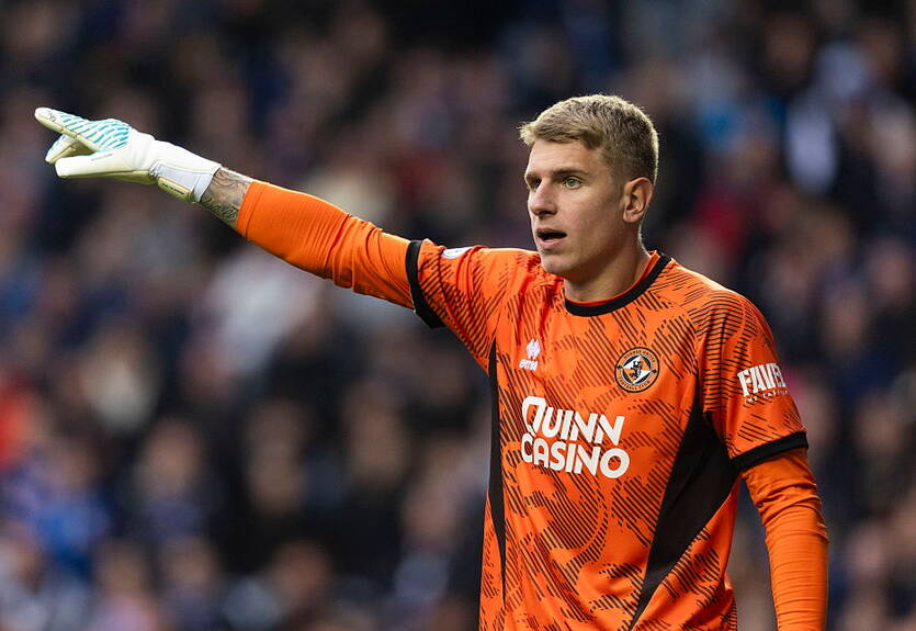 Український воротар змінив шотландський клуб на грецький