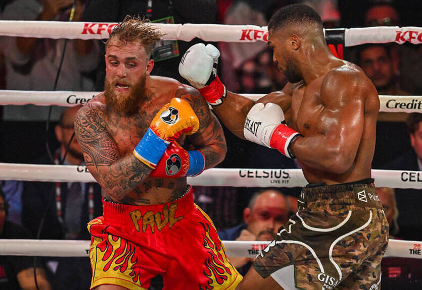Пола бессрочно отстранили от бокса после поражения от Джошуа