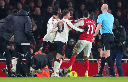 Вингер Арсенала оказался в центре скандала после из-за Брэдли