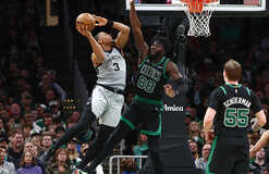 НБА: Шарлотт разгромил Юту без Михайлюка, Сан-Антонио обыграл Бостон НБА: Шарлотт разгромил Юту без Михайлюка, Сан-Антонио обыграл Бостон