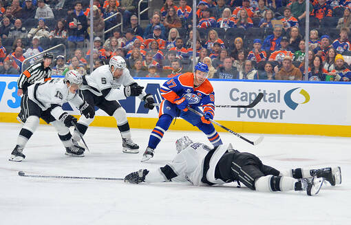 НХЛ: Бостон розгромив Рейнджерс, Лос-Анджелес вирвав перемогу в Едмонтона